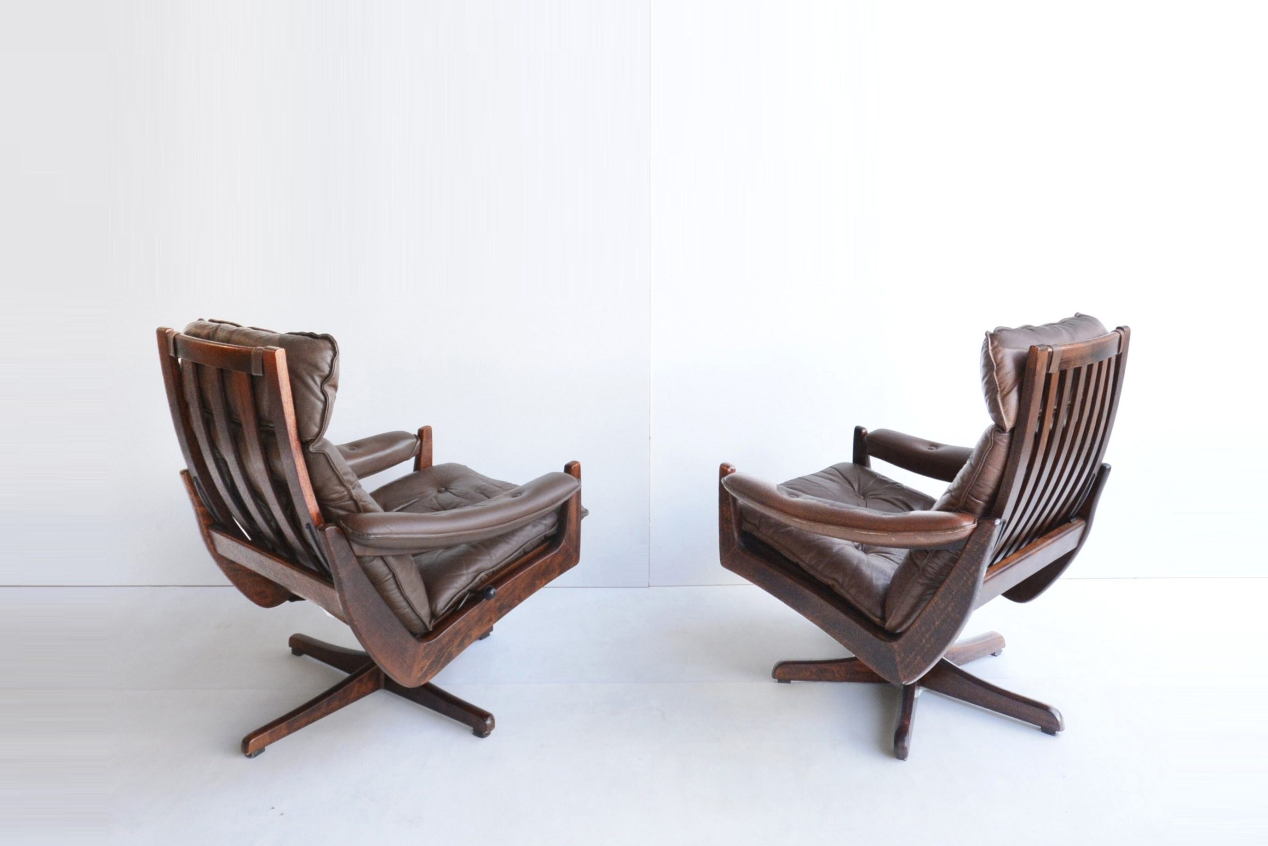 lied-mobler-soda-galvano-norway-swivel-recliner-chairs-vintage (5)