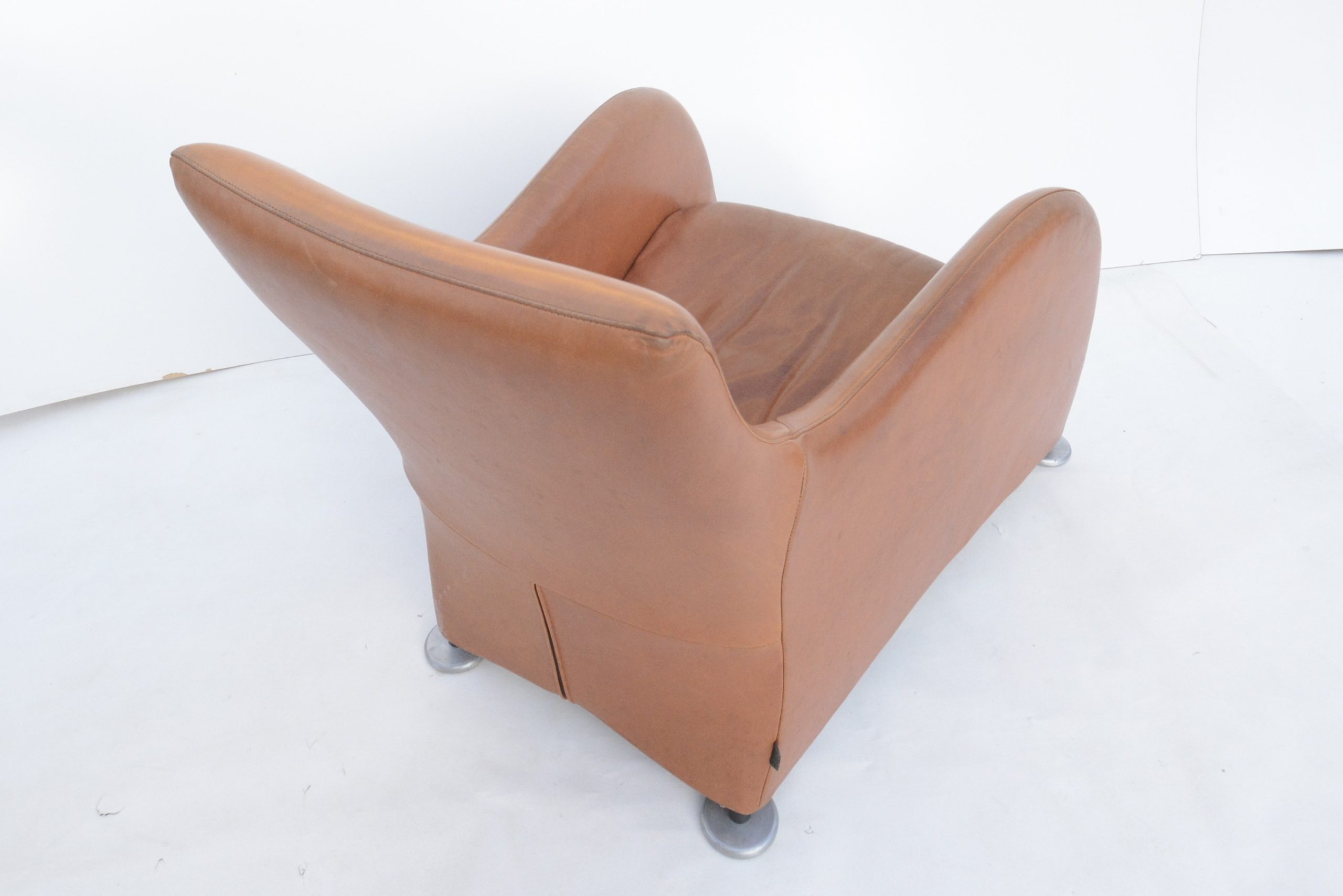 montis-holland-gerard-van-den-Berg-1980s-cognac-leather-designer-b-b-italia-era (17)