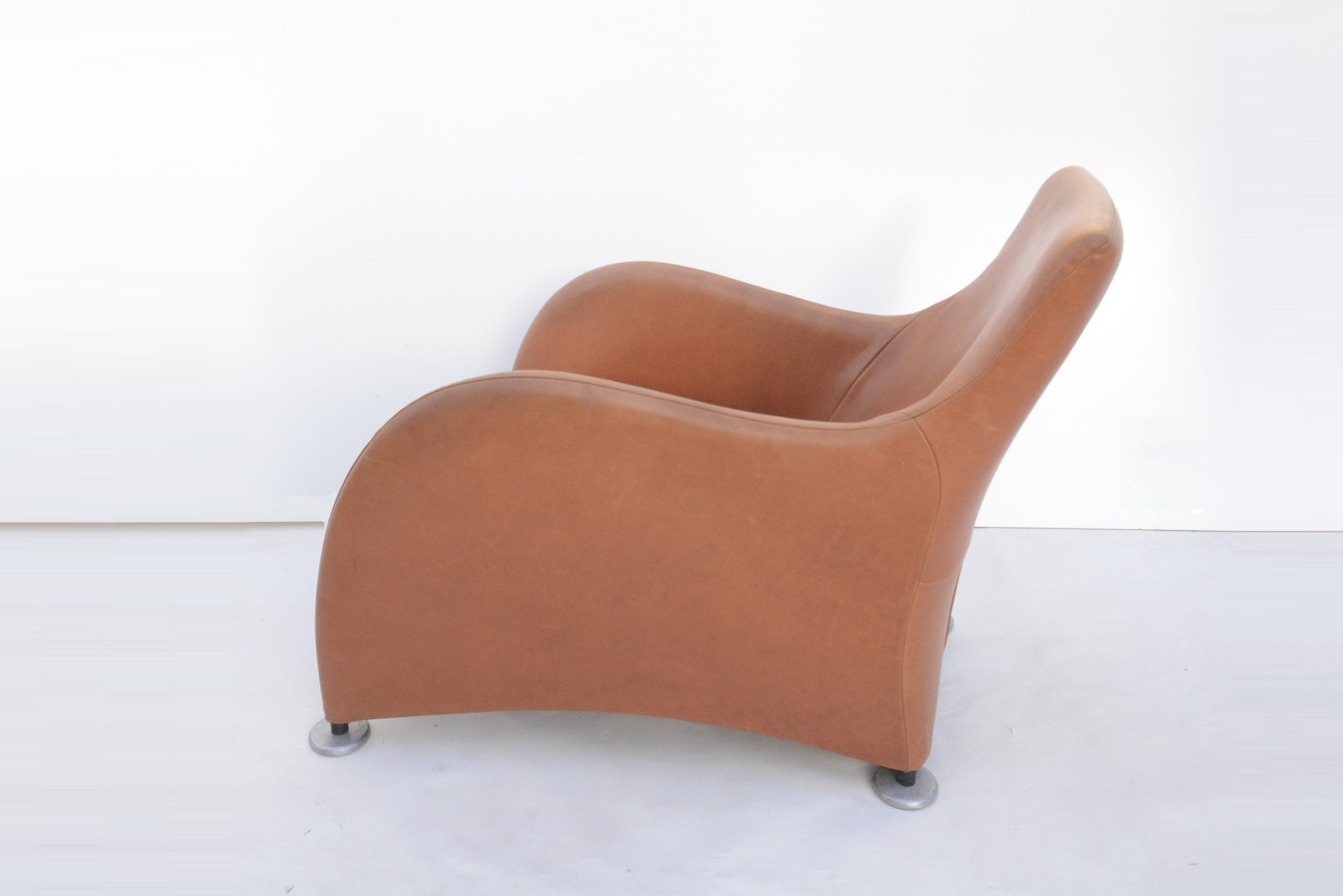 montis-holland-gerard-van-den-Berg-1980s-cognac-leather-designer-b-b-italia-era (2)