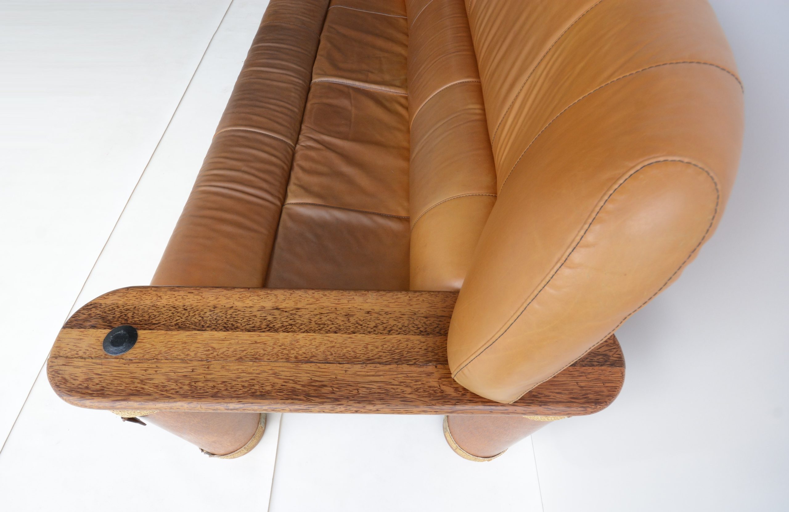 pacific-green-messina-lounge-suite-vintage-leather-designer-b-b-italia (12)