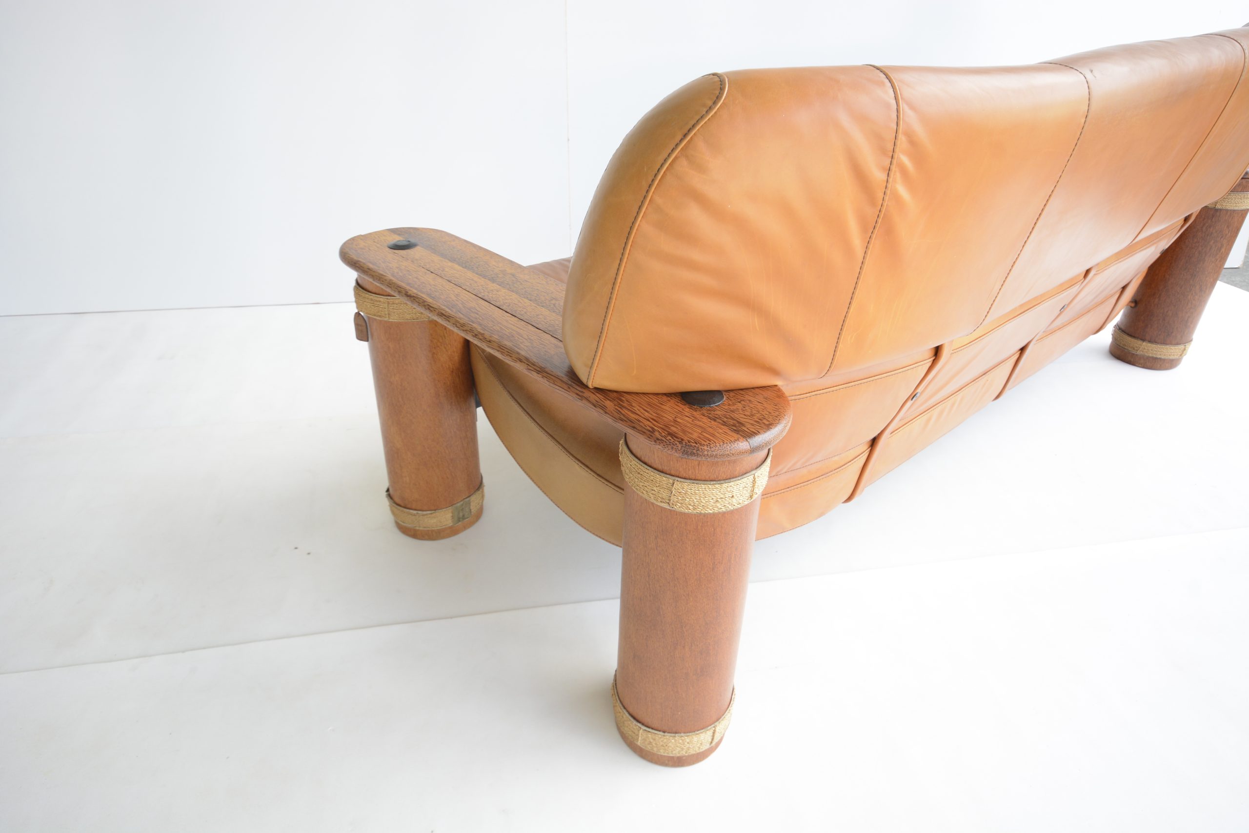 pacific-green-messina-lounge-suite-vintage-leather-designer-b-b-italia (20)
