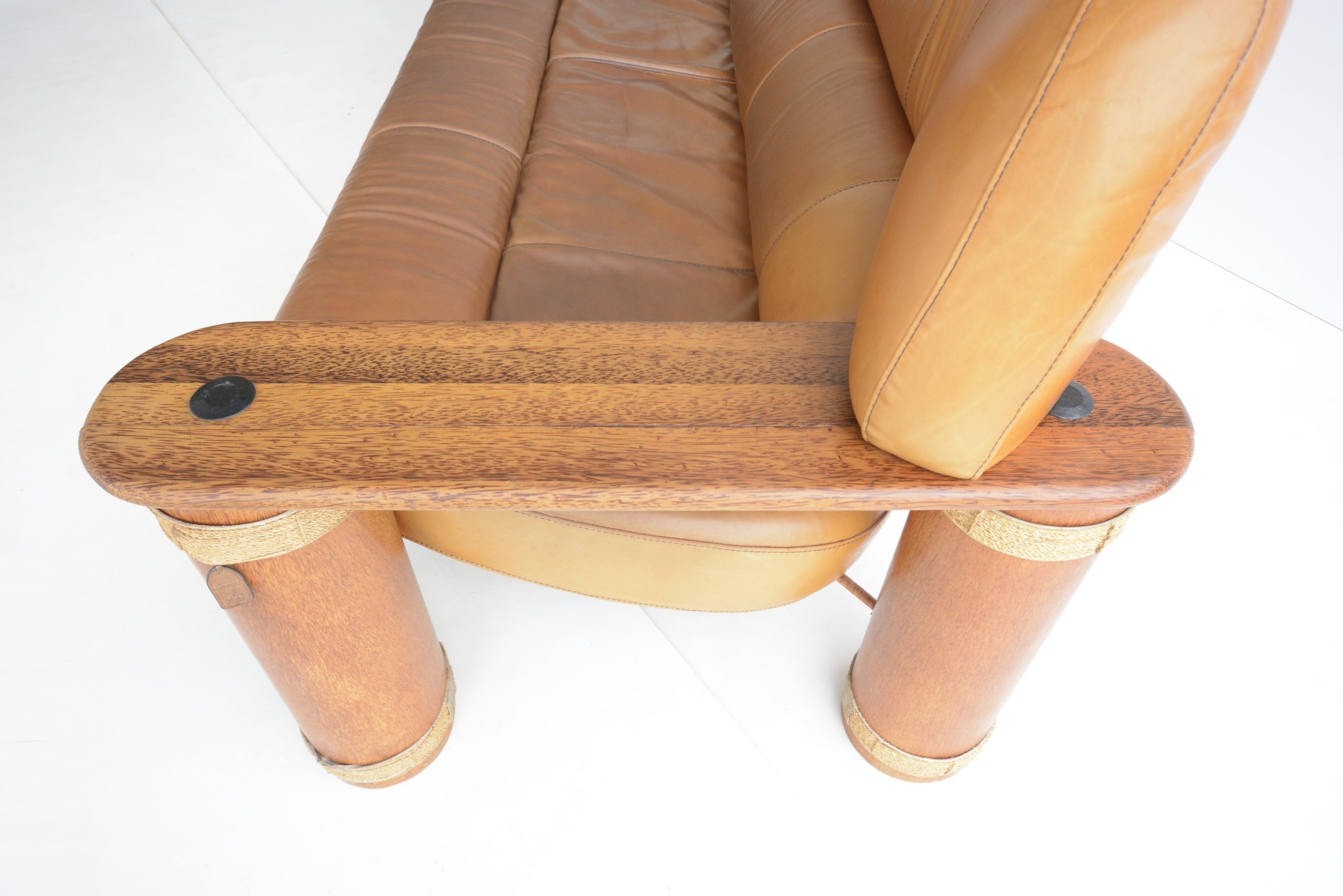 pacific-green-messina-lounge-suite-vintage-leather-designer-b-b-italia (22)