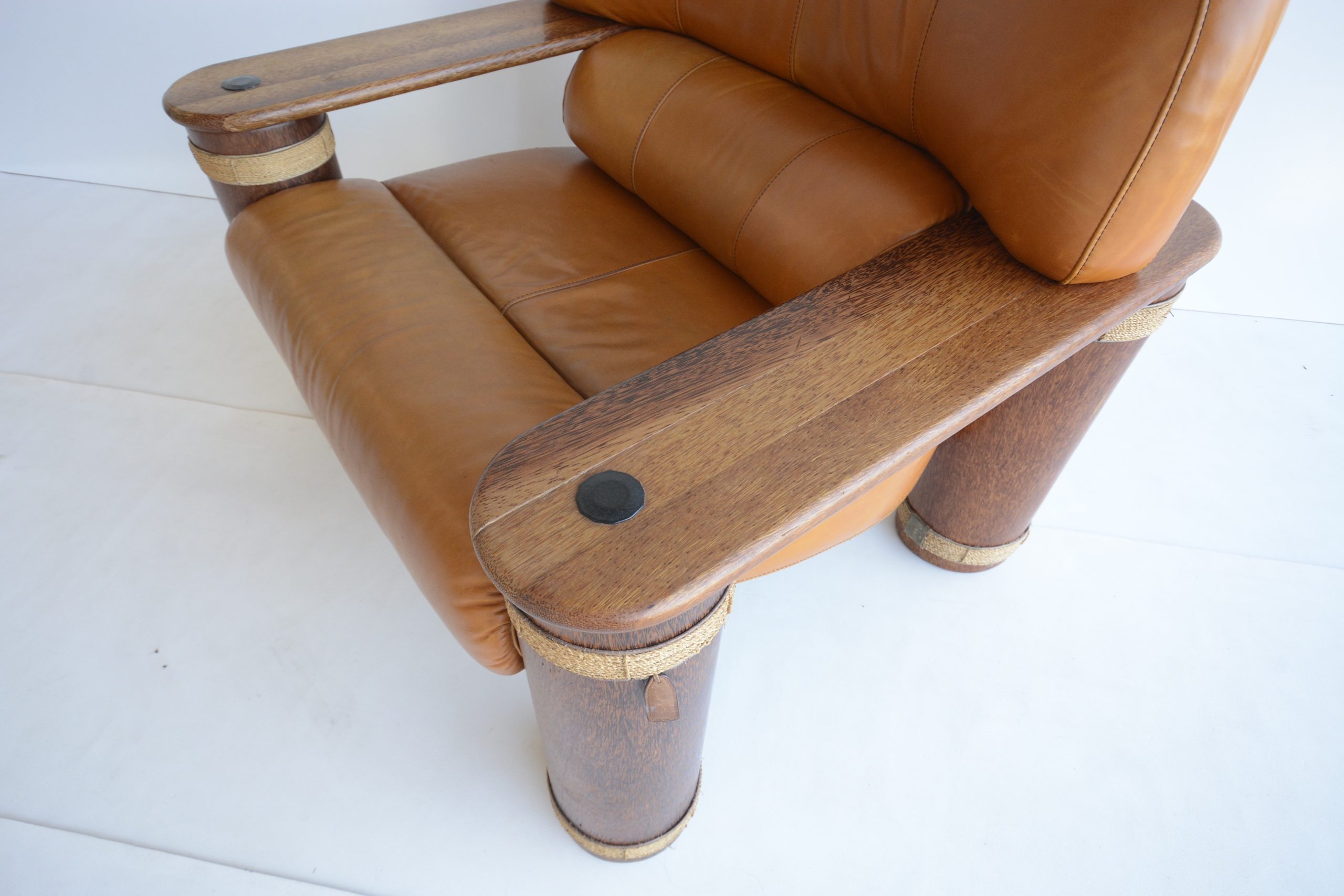 pacific-green-messina-lounge-suite-vintage-leather-designer-b-b-italia (35)