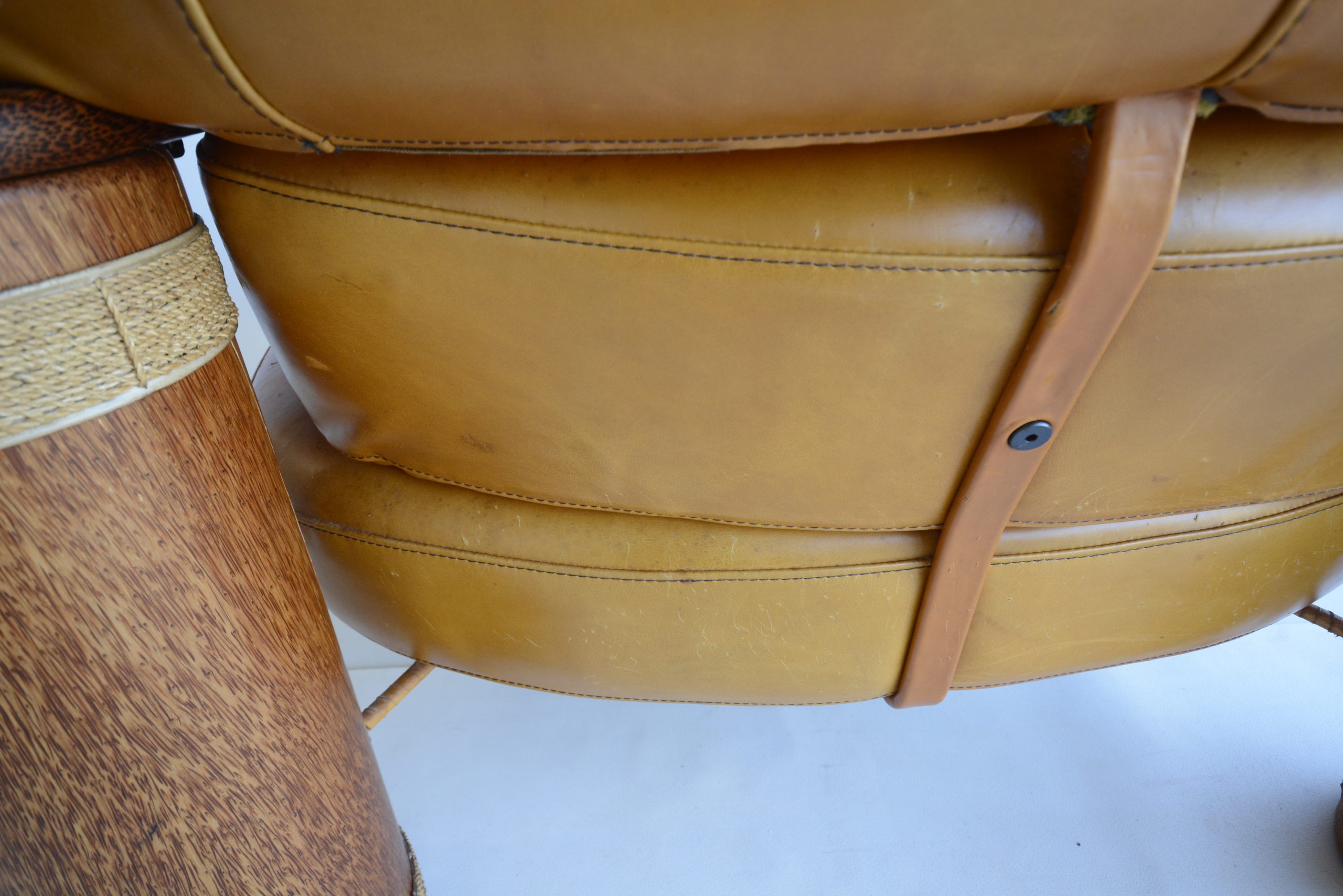 pacific-green-messina-lounge-suite-vintage-leather-designer-b-b-italia (37)