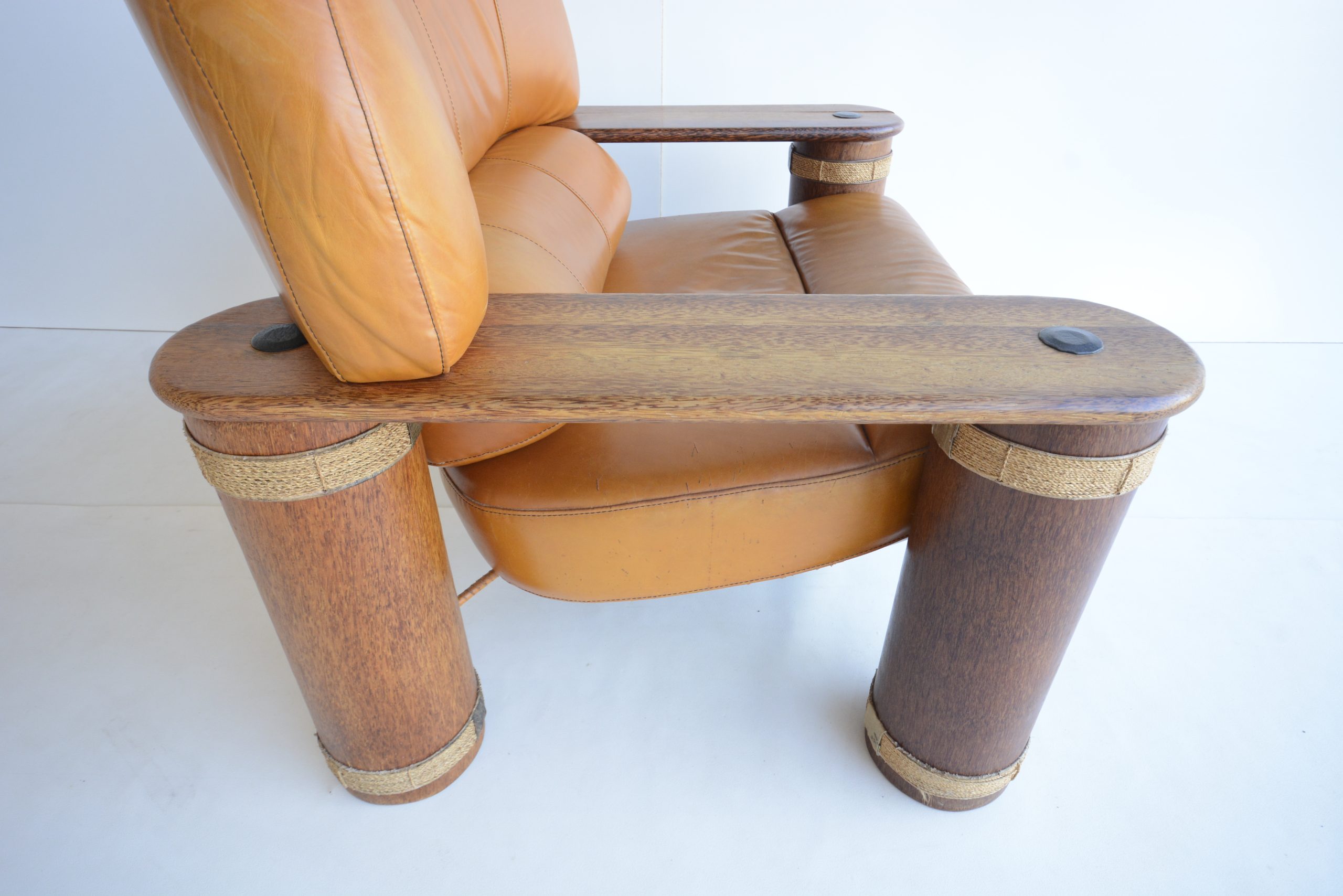 pacific-green-messina-lounge-suite-vintage-leather-designer-b-b-italia (38)