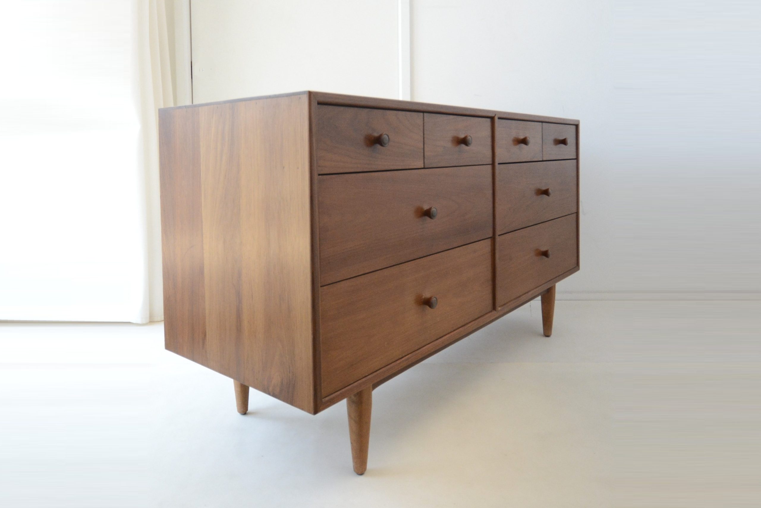 tasmanian-myrtle-lowboy-chest-drawers-1950's-myer-heritage-era (1 (16)