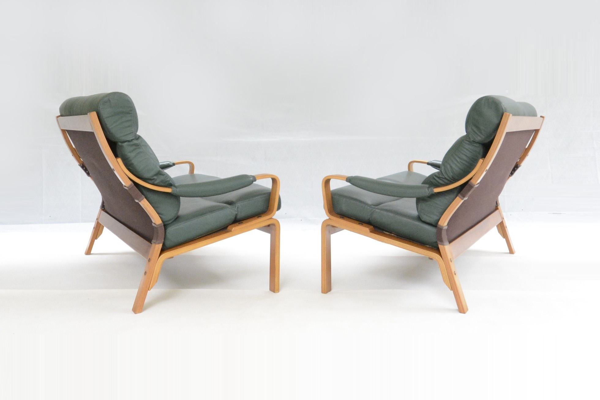 tessa-T6-lounge-suite-sofa-chairs-leather-vintage-parker-danish-era (16)
