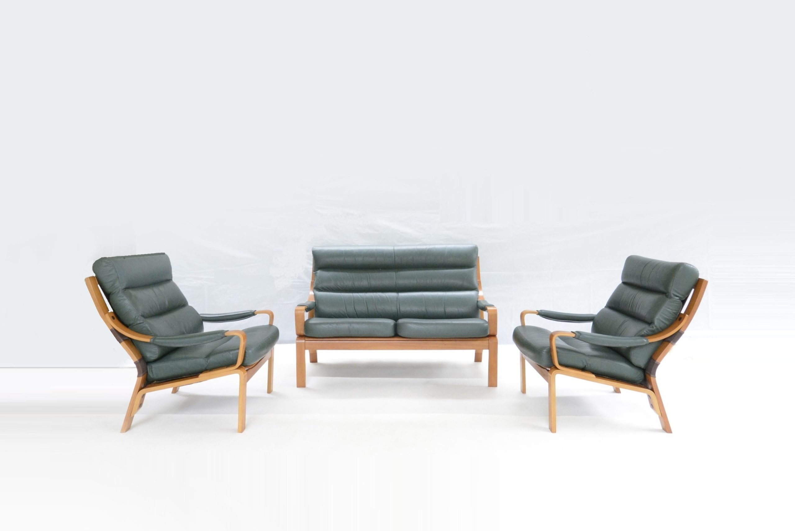 tessa-T6-lounge-suite-sofa-chairs-leather-vintage-parker-danish-era (2)