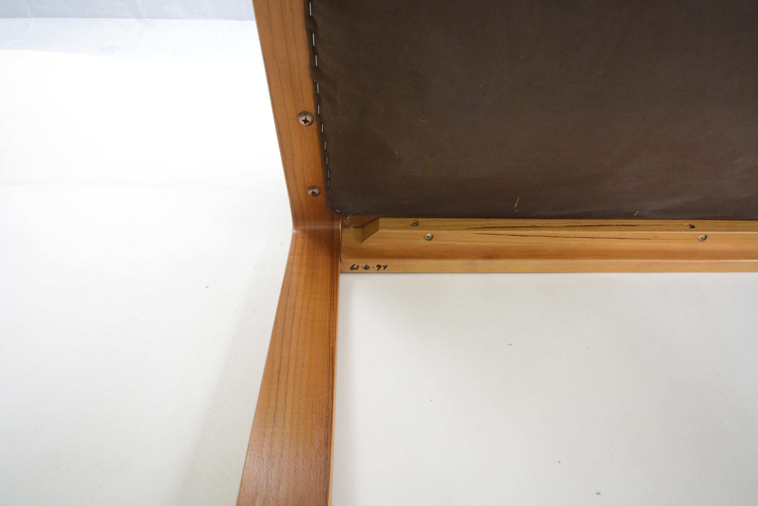 tessa-T6-lounge-suite-sofa-chairs-leather-vintage-parker-danish-era (21)