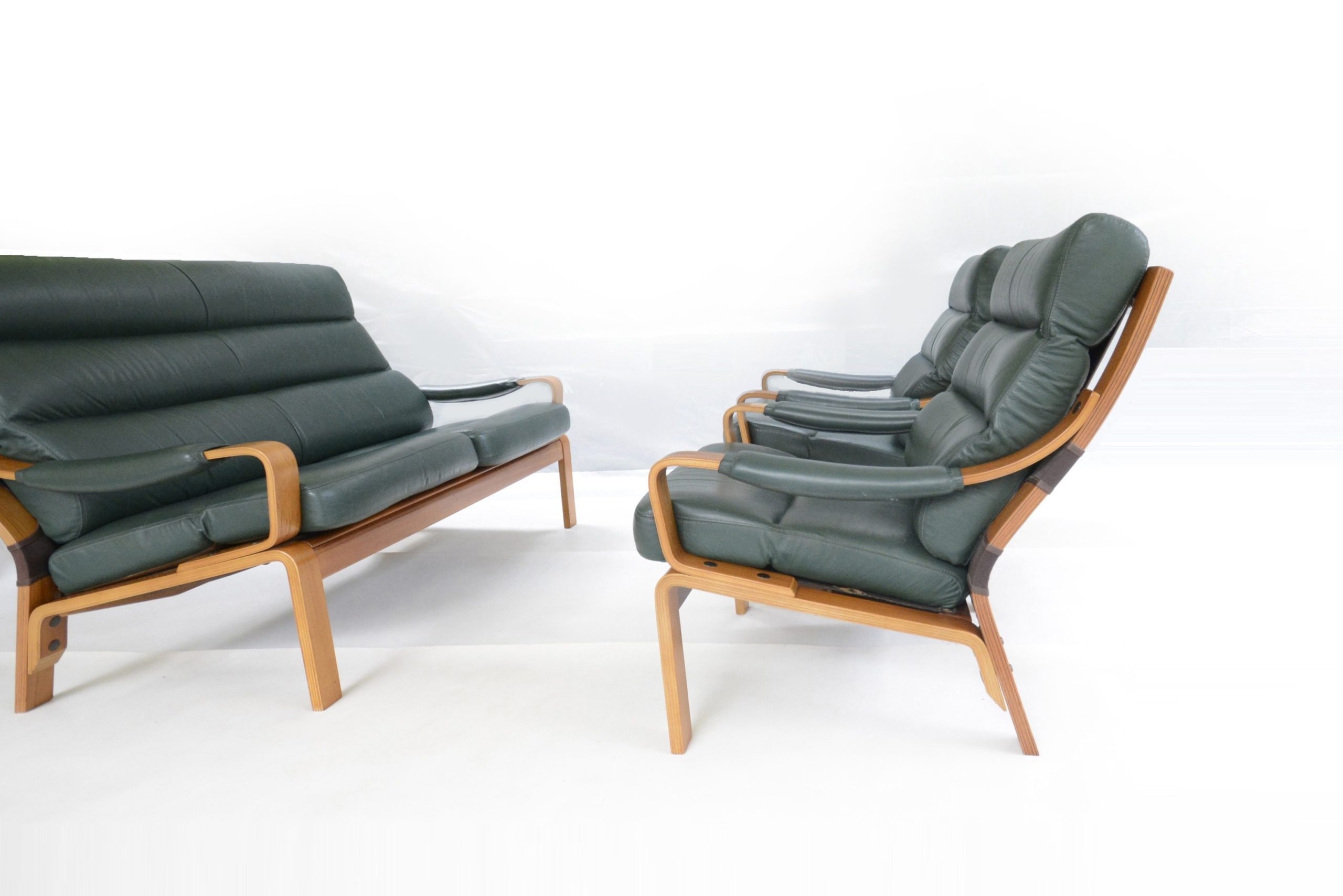 tessa-T6-lounge-suite-sofa-chairs-leather-vintage-parker-danish-era (4)
