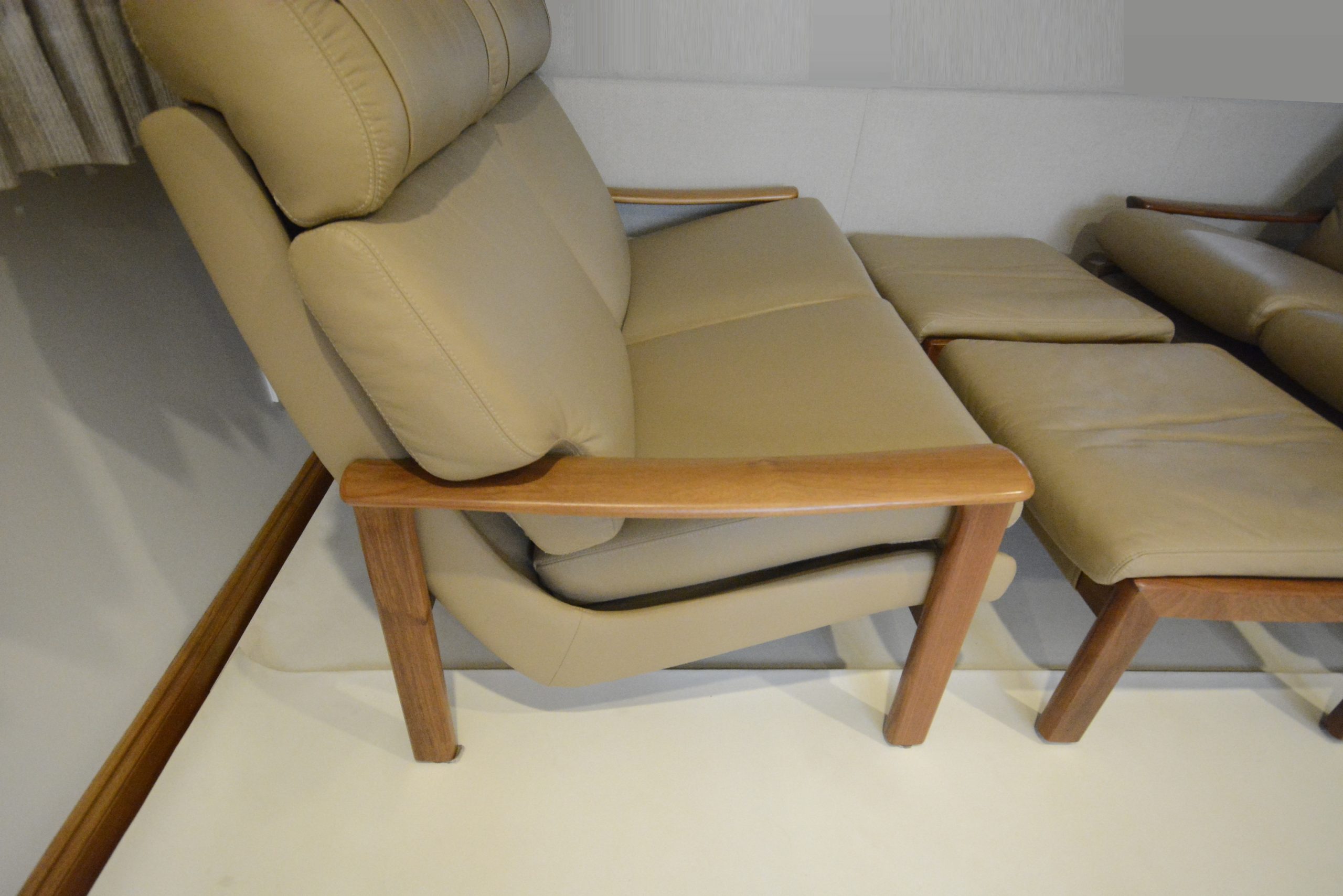 tessa-t21-vintage-australian-chairs-lounge-table-parker-danish-style (15)