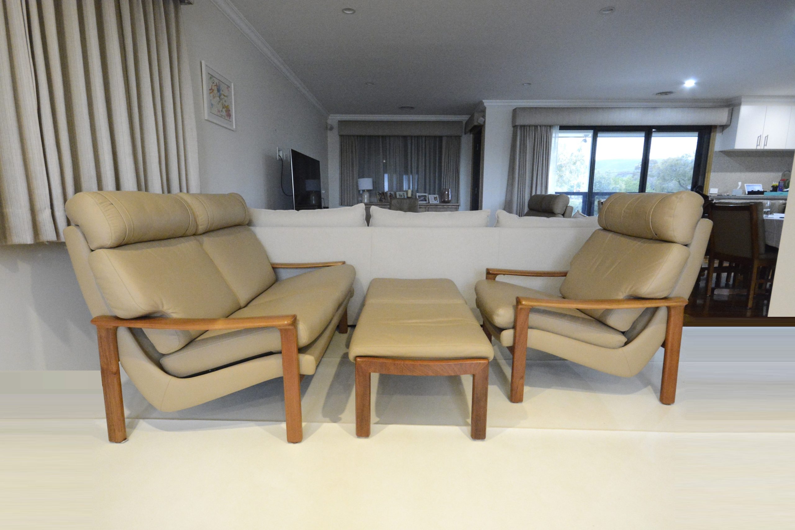 tessa-t21-vintage-australian-chairs-lounge-table-parker-danish-style (16)