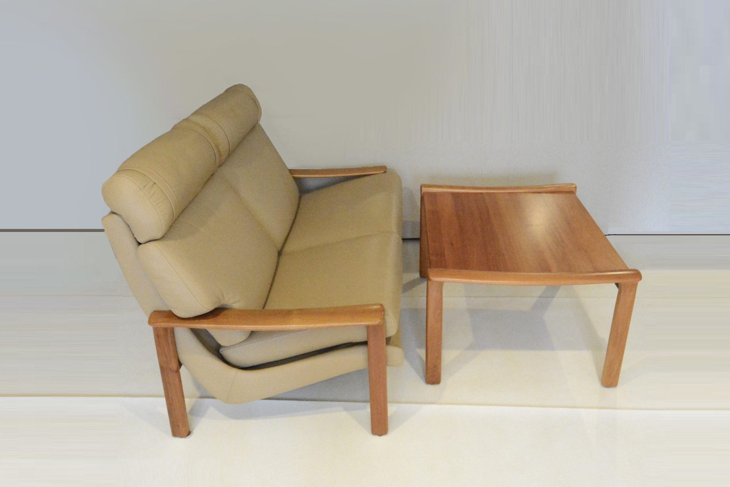 tessa-t21-vintage-australian-chairs-lounge-table-parker-danish-style (2)