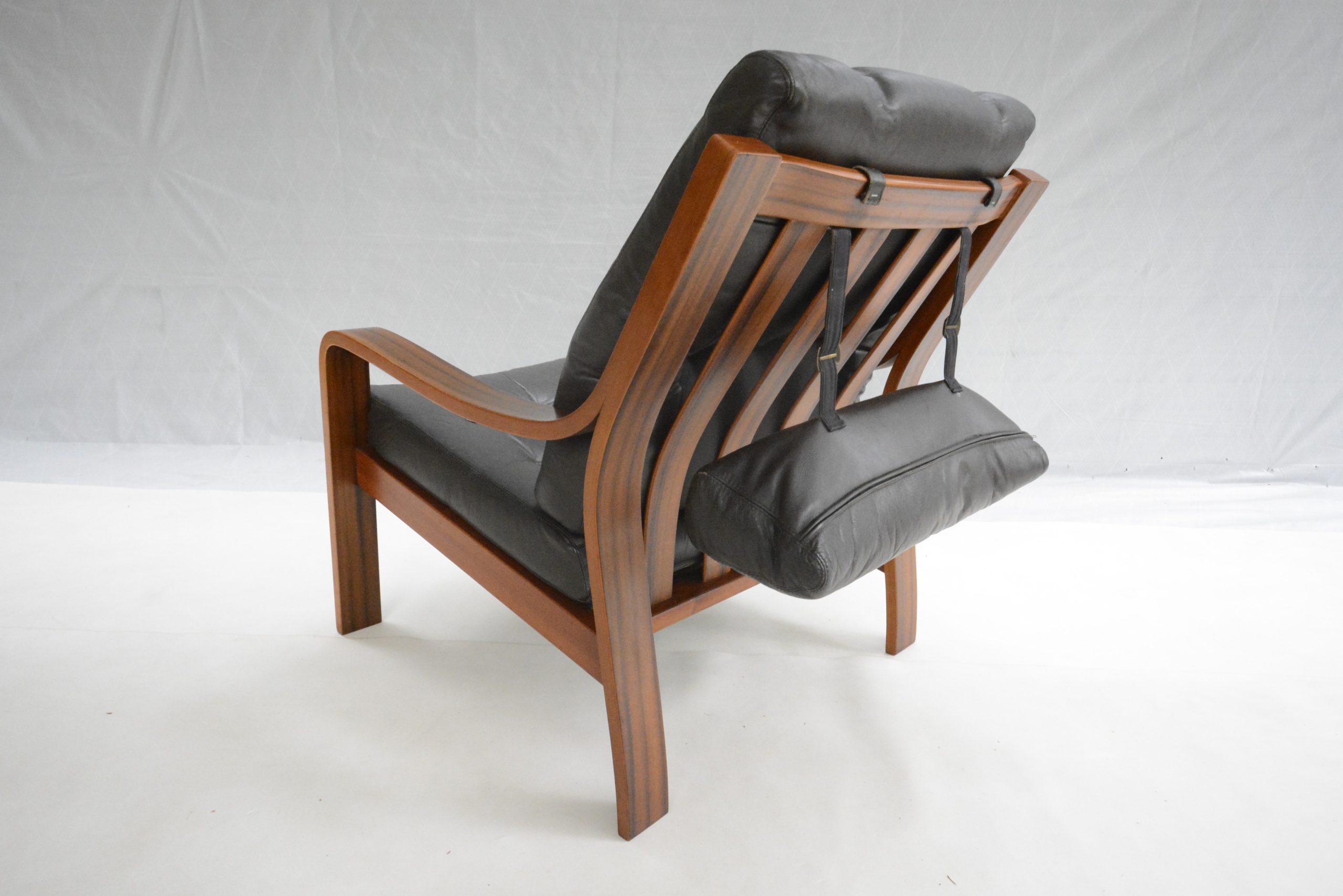 tessa-t9-high-back-leather-chairs-armchairs-footstool-danish-parker-era-australian (1)